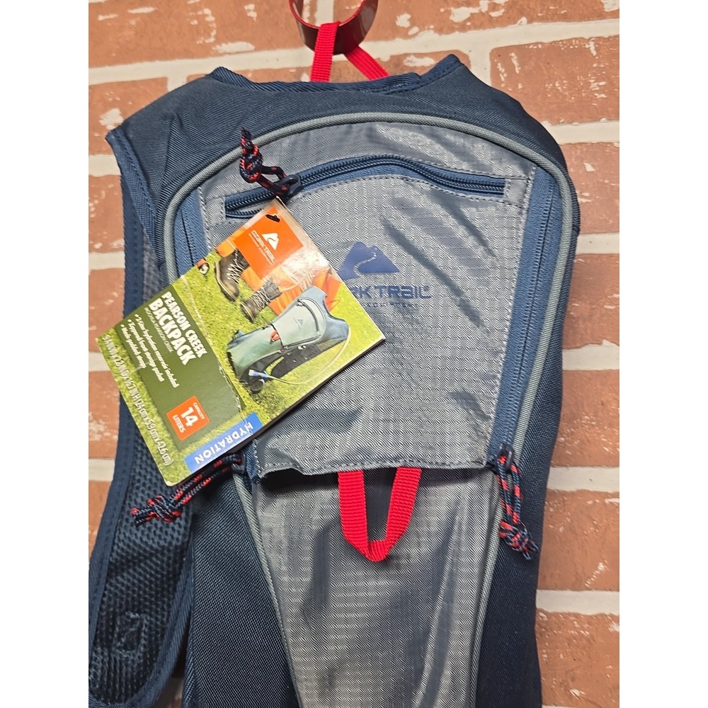 Ozark Trail Pearson Creek 2L Hydration Backpack Hiking Day‎ Pack Reservoir Bag